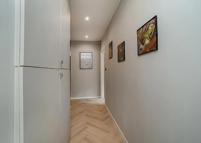 Big 4-bedroom Flat, Terrace With Great Vitkov View Apartmán