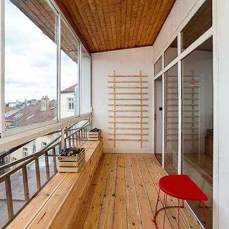 Daire Big 4-bedroom Flat, Terrace With Great Vitkov View *