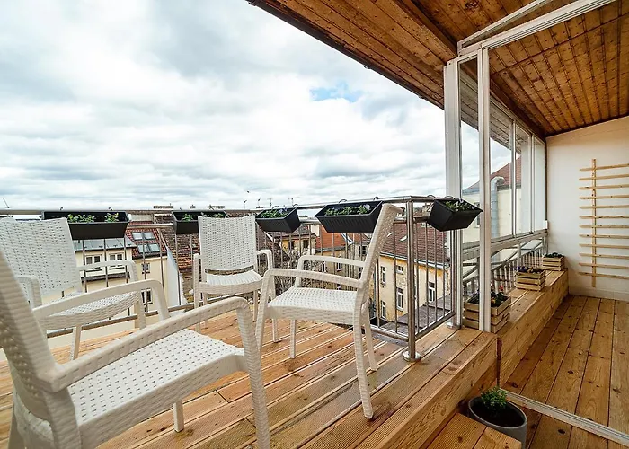 Lejlighed Big 4-bedroom Flat, Terrace With Great Vitkov View Prag